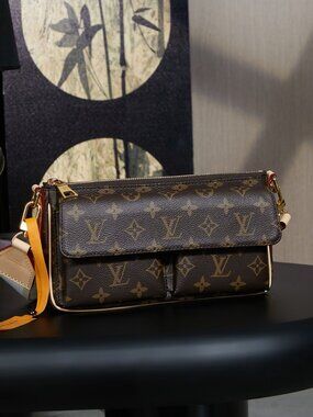 Louis Vuitton Handbag